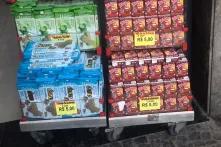 Loja de biscoito fazem promoções de ultraprocessados 