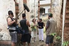Equipe Quiprocó Filmes produzindo entrevista 