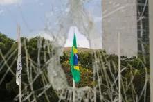 Janelas danificadas no Palácio do Planalto após atos terroristas no ultimo domingo