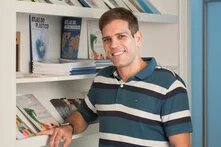 foto thales atualizada