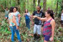 Caravana Agroecológica da Amazônia, ocorrida em 2016, com visita a várias comunidades no Pará. A caravana envolveu entidades locais e da América Latina para intercâmbio de experiências agroecológicas protagonizadas por agricutores(as), indígenas, assentados(as), mulheres e jovens. As entidades organizadoras foram Fundação Heinrich Böll, FASE-Amazônia e a Articulação Nacional de Agroecologia da Amazônia – ANA Amazônia. 