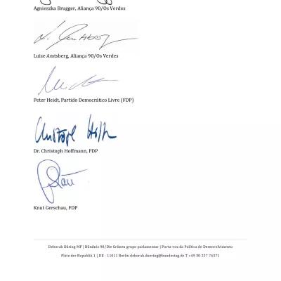 Assinaturas dos parlamentares