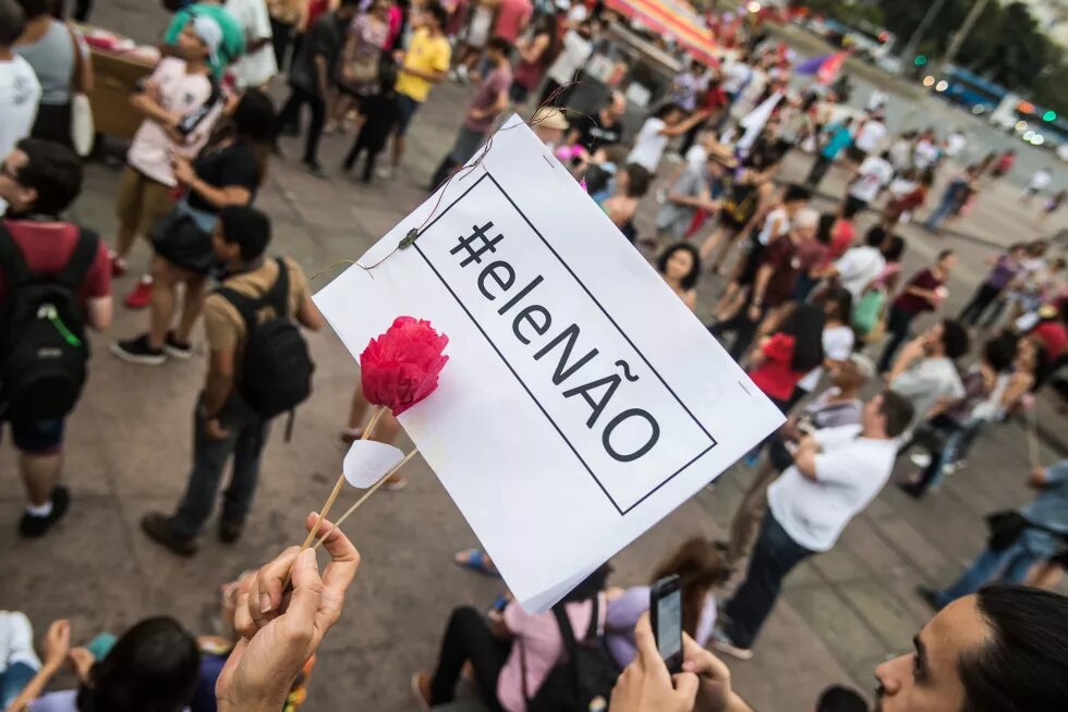 Protestos de mulheres em Belo Horizonte (MG) contra a eleição de Jair Bolsonaro em 2018. Foto: Mídia NINJA / Cobertura Mulheres Contra Bolsonaro #EleNão