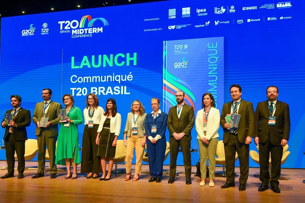 Entrega do communiqué T20 