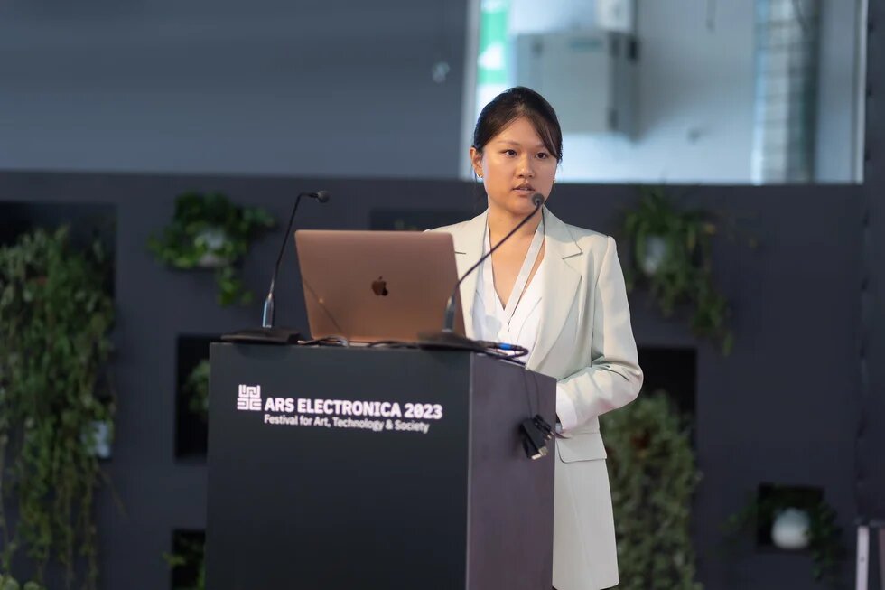 Karen Hao