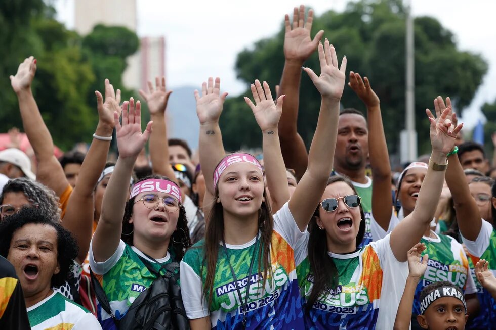 Mulheres na Marcha para Jesus