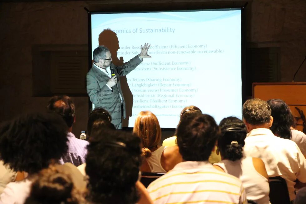 Reinhard Loske em palestra no Rio