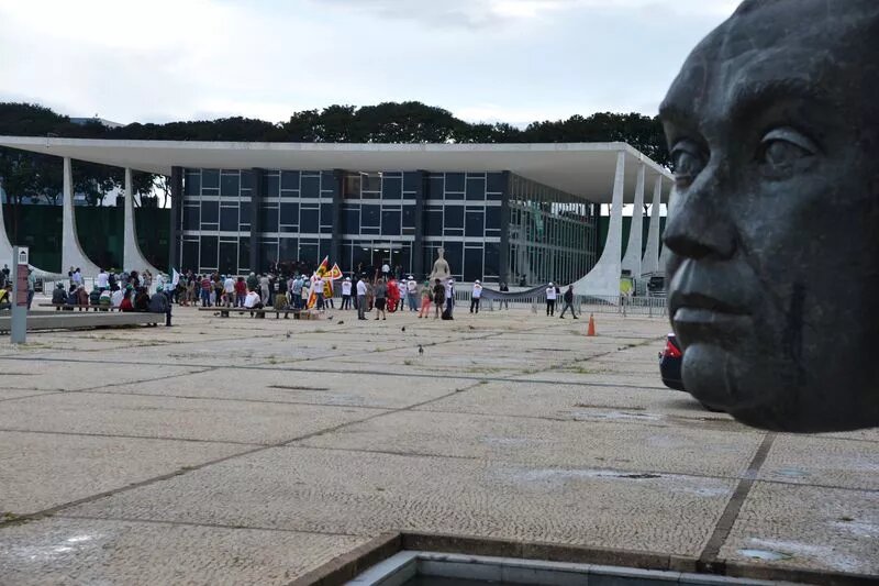 Vigília cívica em frente ao STF em favor da reforma política popular