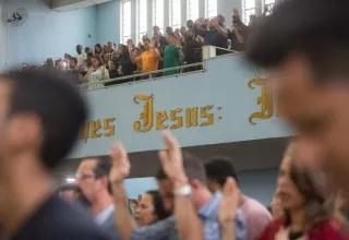 Voto evangélico: além de religião, família e segurança