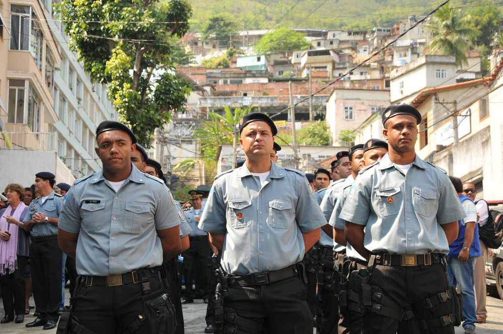Inauguração da UPP Salgueiro, Rio de Janeiro, em Setembro de 2010. Inauguração da UPP Salgueiro, Rio de Janeiro, em Setembro de 2010.