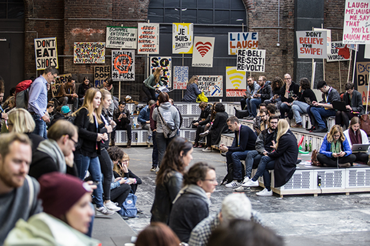 re: publica Berlin Participação ativa de jovens na maior conferência sobre internet e sociedade digital da Europa.